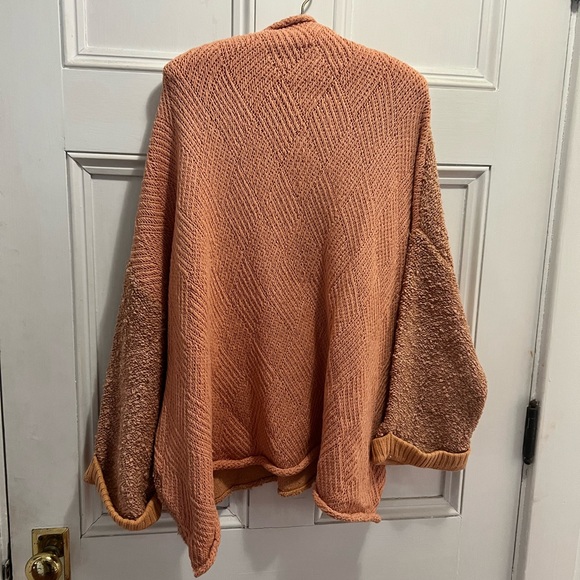 Free people top - Picture 2 of 4